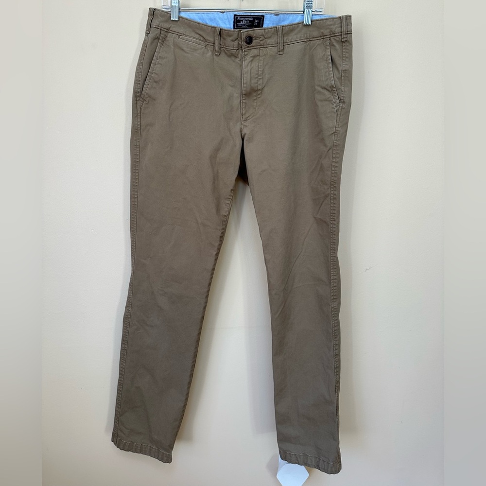 Abercrombie & Fitch, Kennan Straight Stretch Pant. Men’s Size 34W 36L.
